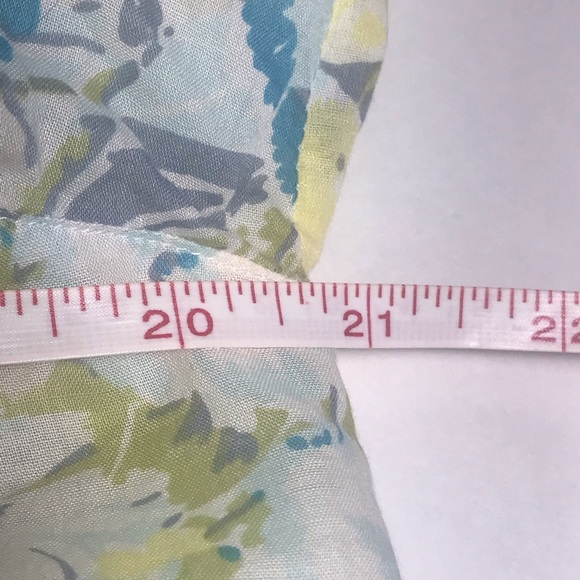 i.e. relaxed 100% Cotton Floral Button Down Roll Sleeve Blouse Size: 8 - Picture 13 of 14